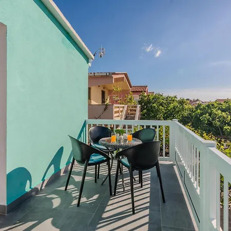 With Parking Space - 18517 * Vir