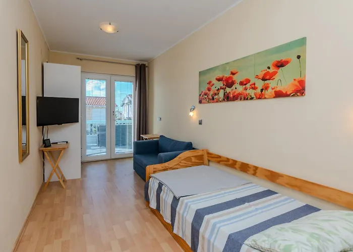 With Parking Space - 18517 * Vir