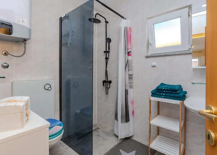 Appartement With Parking Space - 18517 Vir