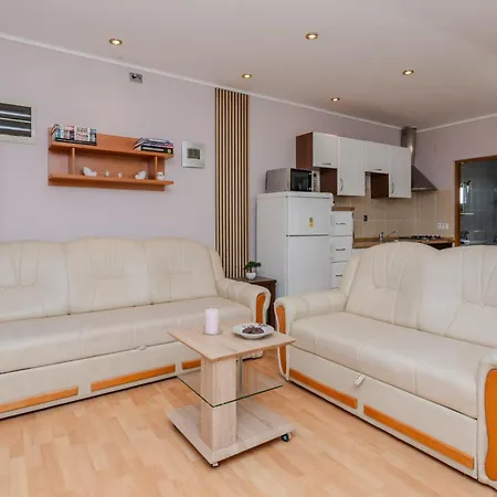 Appartamento With Parking Space - 18517 *